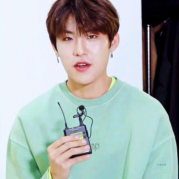  AB6IX 박우진 화보 촬영현장 인터뷰, 받은 게 많아서 줄 것도 많아