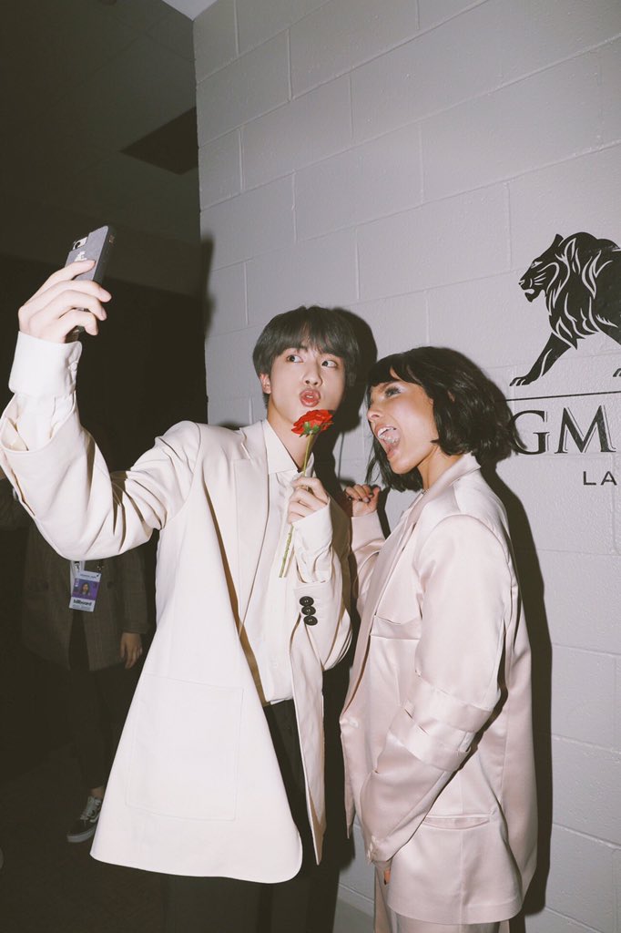  방탄소년단 진 x 할시 at BBMAs 2019