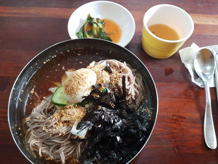  [味2味] 산본역, 광정동, 군포시청 근처 존맛 막국수. 메밀가루로 직접 면을 뽑아 고기육수에 풍덩 산본 막국수 맛집. '서리서리 막국수&돈가스' 솔직후기