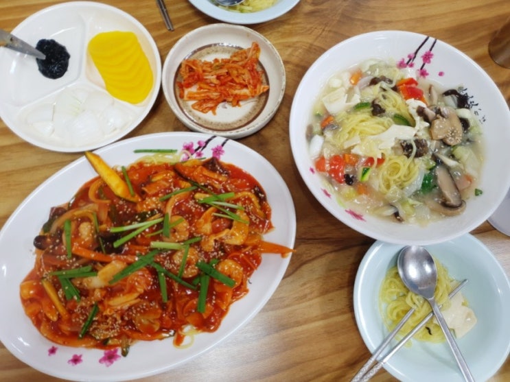  군산맛집 클리어!!! 경암동 물짜장 맛집'진성원'/ 3대째 이어오는 '중동호떡'/ 전국 3대 빵집 '이성당'