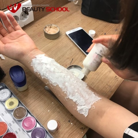  진짜 분장을 배우고싶다면? 울산분장학원 더블유뷰티스쿨로 오세요!