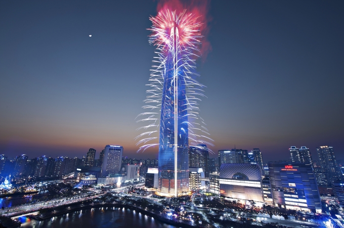  롯데월드타워 불꽃축제, 최고 명당은?
