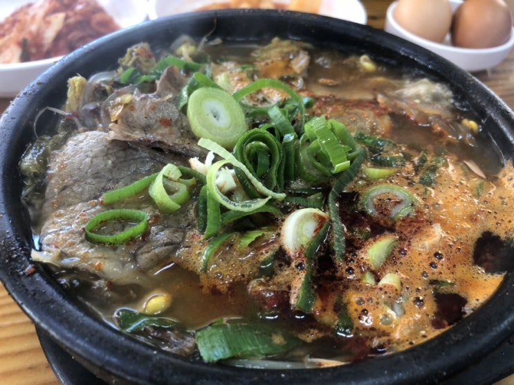  제주 은희네해장국 본점 - 칼칼! 푸짐!! 숙취해소에 딱일세