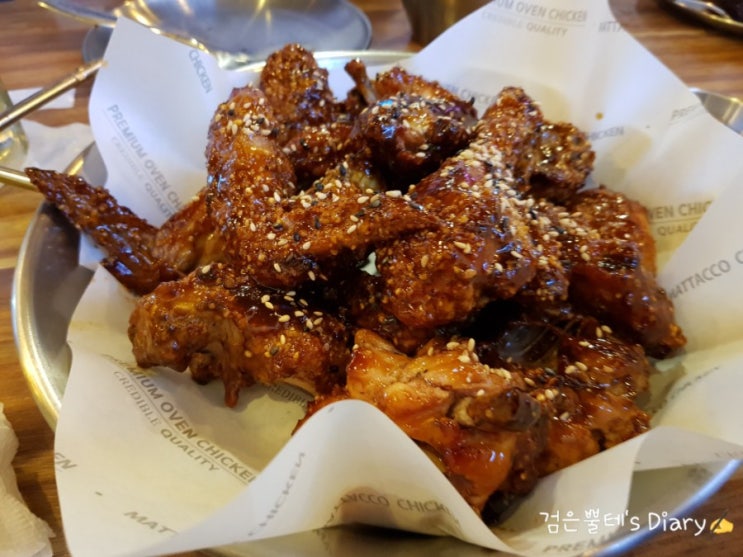 [광교/상현 가성비 치킨] 광교마을 40단지 인근의 가성비 치킨집, '맛닭꼬 상현광교점'에서 '로스트치킨'과 '사천현미베이크 치킨'을 저렴하고 배부르게 즐겨보세요! : )