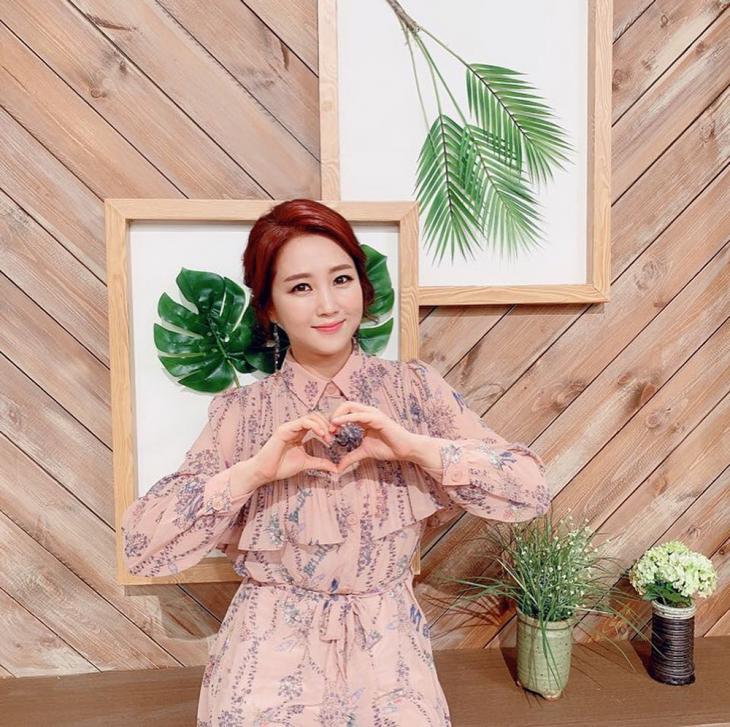조향기, 세월 비껴나간 미모 자랑…‘타임머신 비주얼’ 나이 조향기, 세월 비껴나간 미모 자랑…‘타임머신 비주얼’ 나이