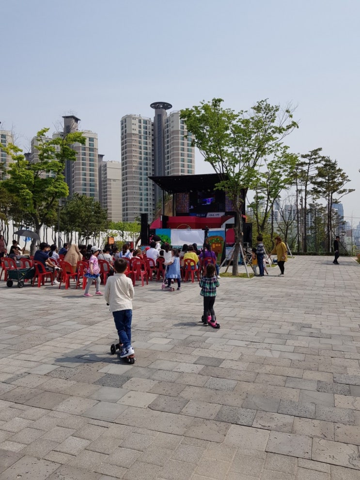  울산 가볼만한곳:) 울산 공룡테마파크 (공룡발자국공원)