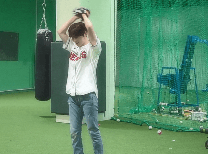  [황민현]190504완벽한 투구(?)를 보여준 민현