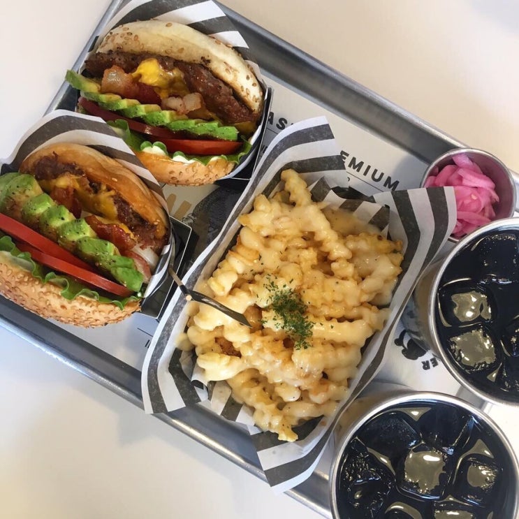  잠실 다운타우너 아보카도 햄버거 존맛!