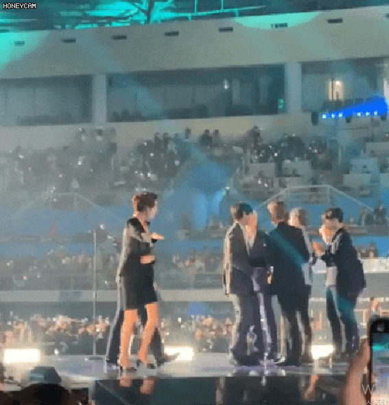  박해진, 시상자로 나선 시상식 (2019.04.24)/ THE FACT MUSIC AWARDS