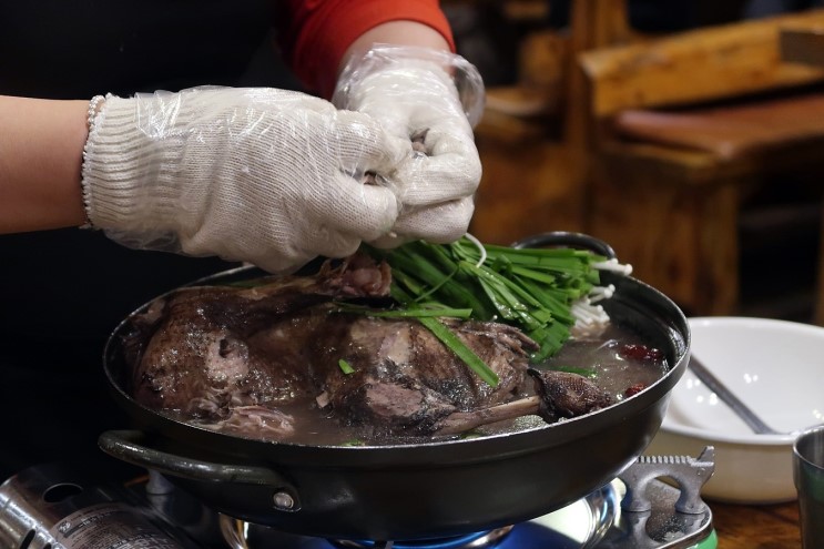 남한산성 맛집 은고개 애마오리. 건강한 오리 흑약탕