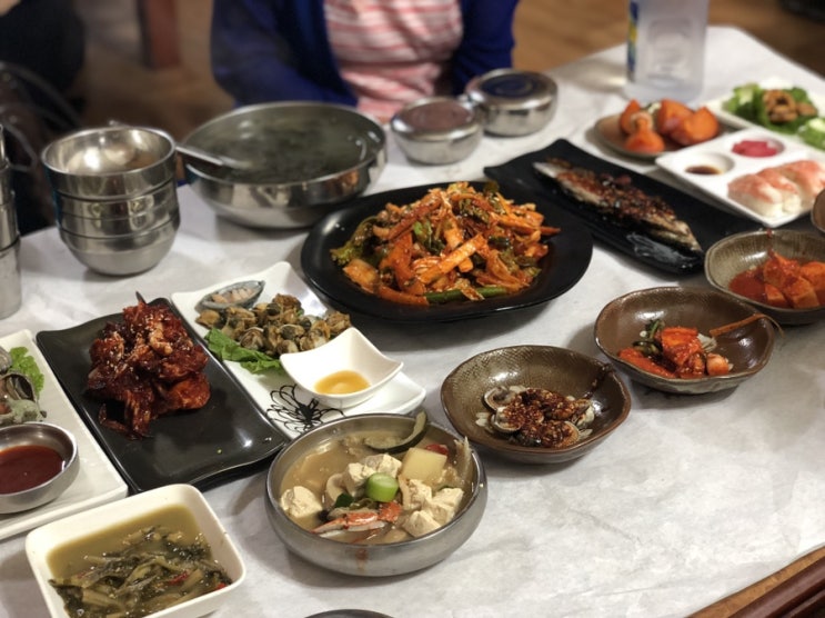  가덕도 소희네집 해산물정식 4인상