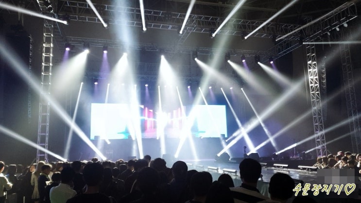 제14회 SGC SUPER LIVE  서울 걸즈 컬렉션 패션쇼+슈퍼 라이브/ 마마무, 모모랜드, 곽동현, 왈와리,헤일로,레이샤 출연 라이브 공연