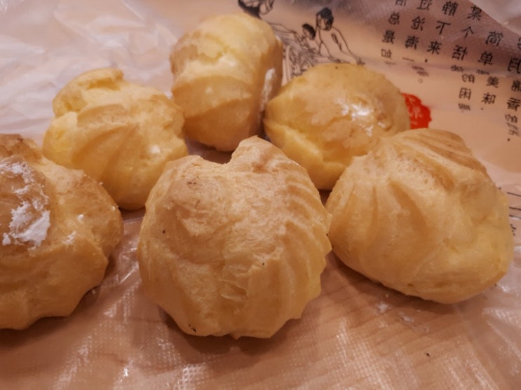 중국 간식 鲜奶泡芙 시엔나이파오푸 생크림 홈런볼