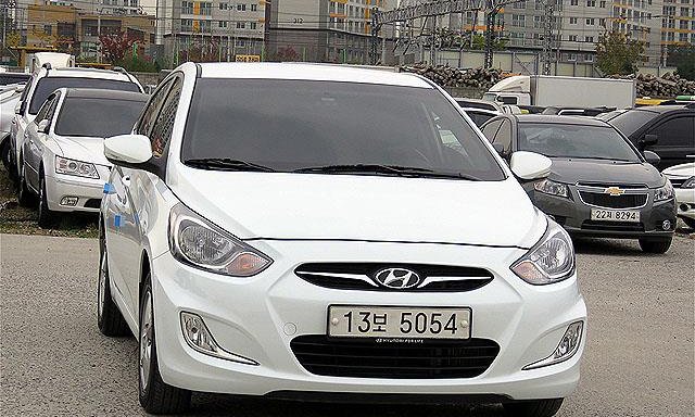  현대 엑센트신형 1.6VGT 모던 중고차 완소가격소개합니다