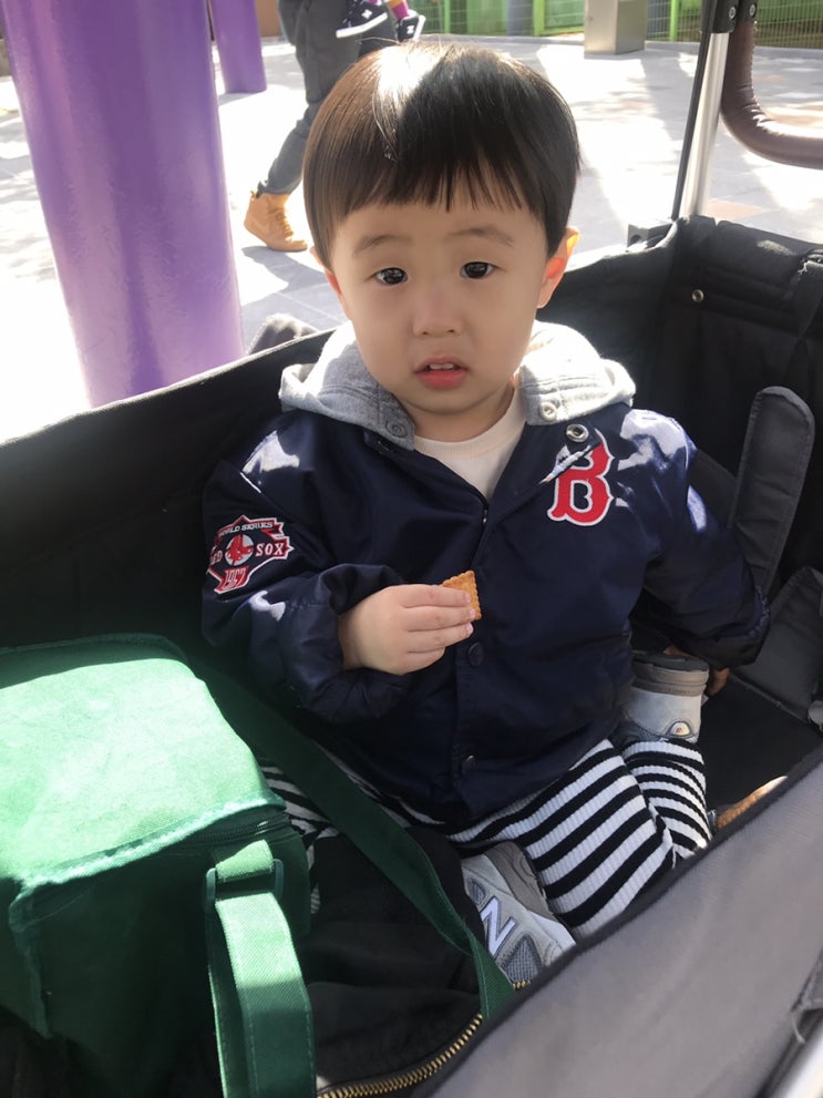  3살현우 4월.