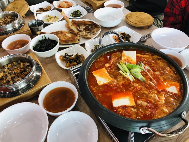  태안 신진도 맛집 행복한아침 반찬이 생선구이!