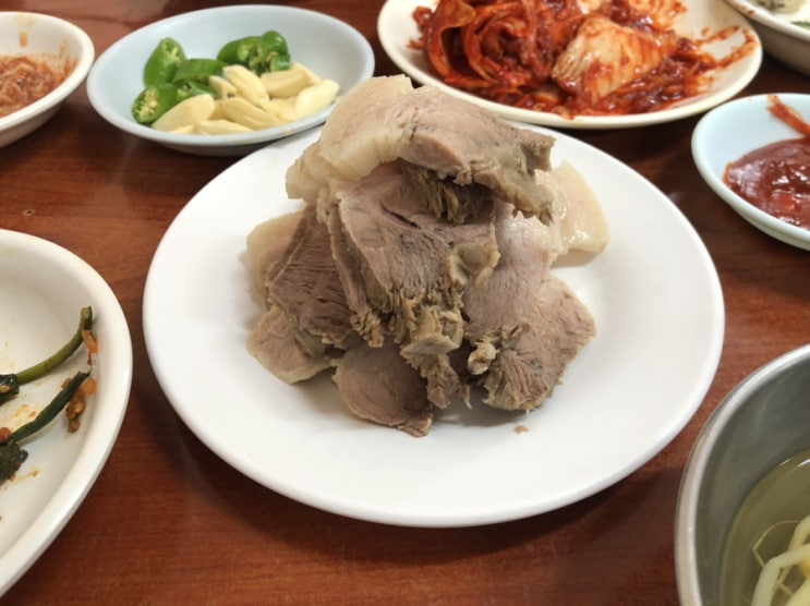  [서울-을지로] 장수보쌈- 꾸밈없는 수육과 보쌈김치