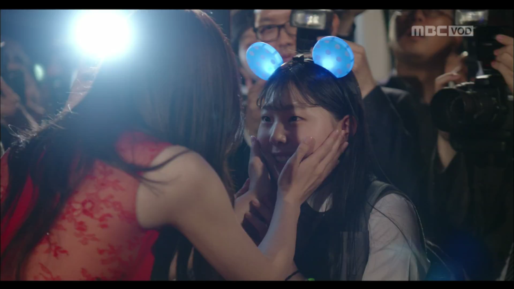  "초면에 사랑합니다" 에 진기주 나옴