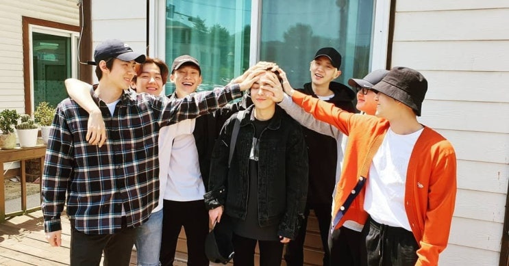  엑소얘기