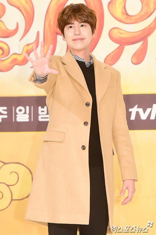  소집해제 규현, '라디오스타' MC 복귀 최종 고사