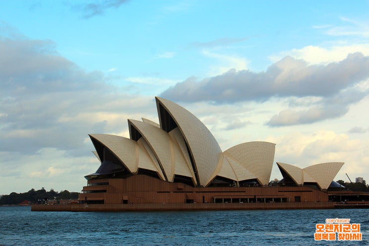  호주 시드니 Sydney - 시드니의 식민지 역사가 시작되었던 언덕이, 이제는 아름다운 식당들이 가득한 관광 명소로. 록스 The Rocks #2 (멧칼프 아케이드,켄 돈 갤러리)