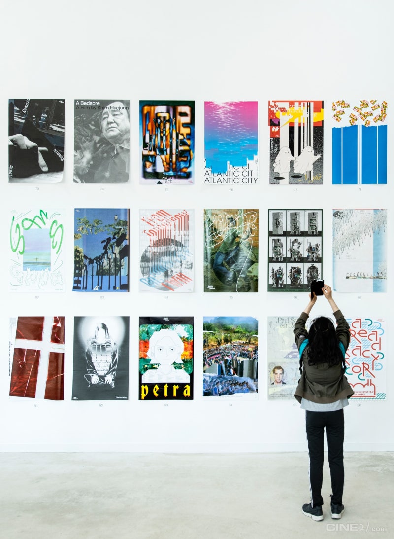 17~포럼 포스터 무료 이미지・디자인・샘플・템플릿 - Canva(캔바) 페이지, image size:800x1093