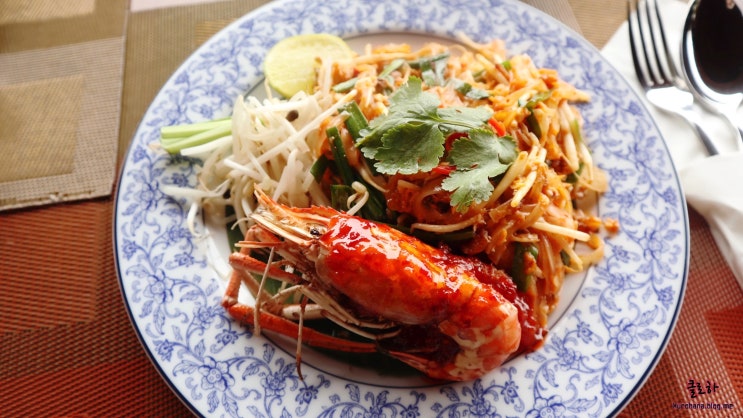  푸켓 신혼여행 두번째 :: 칼리마 리조트 도착 / 칼리마 레스토랑 Thai Taste