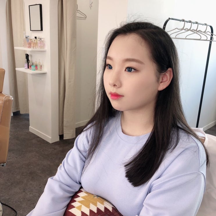  야외촬영 메이크업 /잠실메이크업 ,송파메이크업,잠실헤어메이크업,잠실새내,신천,2호선,연중무휴,예약제,새벽예약,데일리,면접,승무원,혼주,웨딩,프로필,촬영,소개팅,돌잔치등 레슨,출장