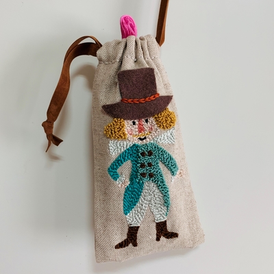  20.[펀치니들] Gentleman in green pouch