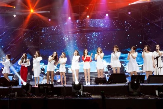 ‘미스트롯’ 전국투어 서울 공연, 웃음과 감동 多 잡은 ‘효’ 콘서트 ‘미스트롯’ 전국투어 서울 공연, 웃음과 감동 多 잡은 ‘효’ 콘서트
