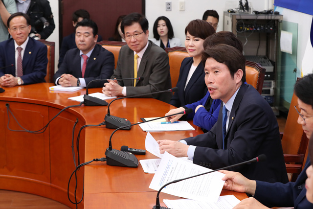  여야, 자유한국당 복귀 한 목소리로 외쳐