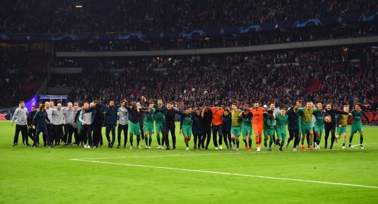 COME ON YOU SPURS!! cc