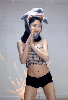 0409 러블리쑤의 상어가족 + 리액션 퍼레이드 ️ 아프리카TV BJ 신입여캠 댄스 노래 움짤 0409 러블리쑤의 상어가족 + 리액션 퍼레이드 ️ 아프리카TV BJ 신입여캠 댄스 노래 움짤