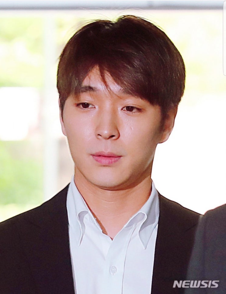  '성폭행 의혹' 최종훈, 2시간여 구속심사.."죄송하다" 오늘밤 구속여부 결정 전망 최종훈 (종합)