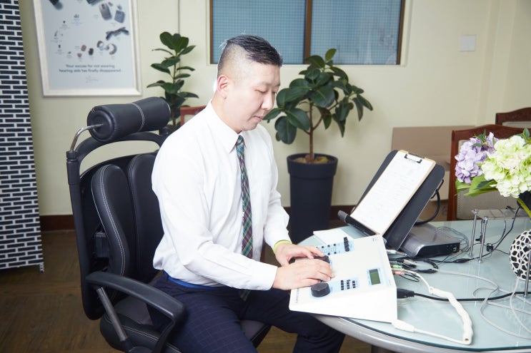  가정의 달 5월 효도선물로 딱인 보청기할인쿠폰!