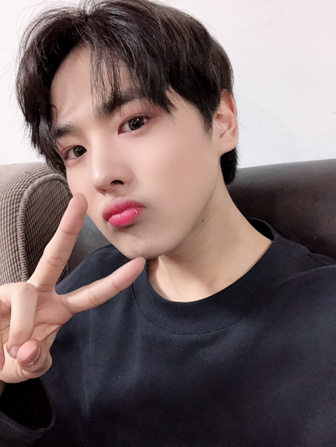 프로듀스X101 플랜에이 소속 최병찬을 보고 가세요