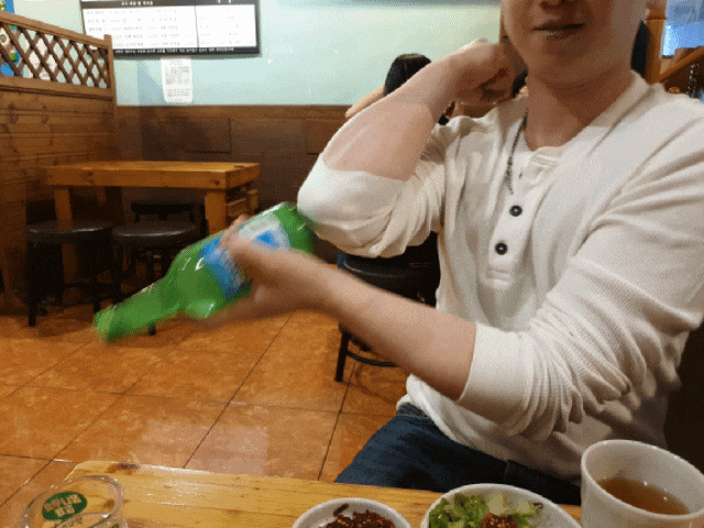  대프리카 육회물회 시원하게 대구 서부정류장 맛집 성당동 유쾌한 뭉티기
