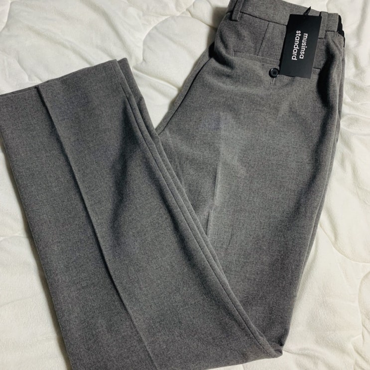  무신사 스탠다드 와이드 밴딩슬랙스 그레이(Musinsa Standard Wide Banding slacks) 후기