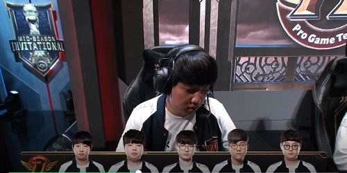  '롤 MSI' 첫 경기 나선 韓 대표 '티원', 30분도 못 버티고 유럽에 참패