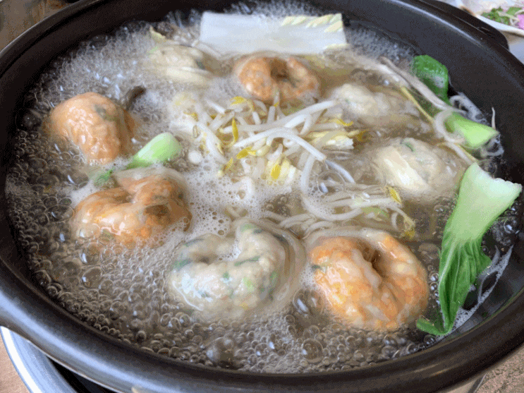  하동만두샤브&석갈비 육수가 끝내주네!