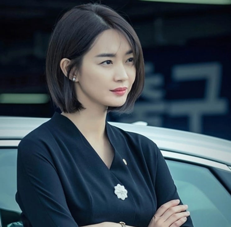 JTBC 금토드라마 보좌관 신민아 원피스 정보 / MICHAA MIJ4WOP010 브이넥 플라워 버튼 드레스