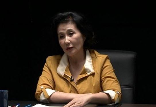 전여옥 송현정 기자 칭송에 "박근혜 우비까지 씌어주더니" - 포커스데일리 전여옥 송현정 기자 칭송에 "박근혜 우비까지 씌어주더니" - 포커스데일리