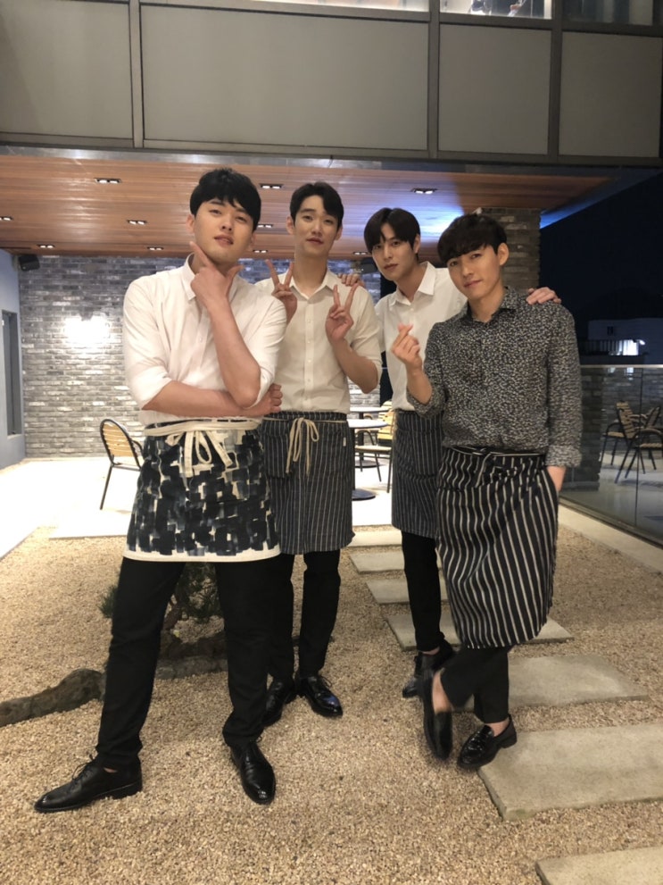  타푸리식당,더블캐스팅:)