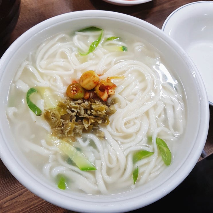  생방송투데이 인생분식 칼국수 30년 전통의 성수동 한서칼국수