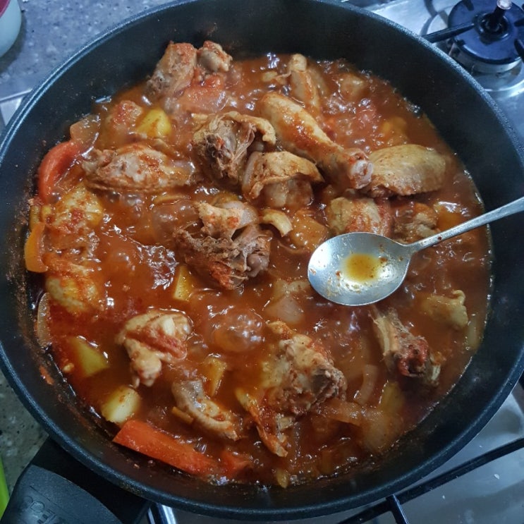  5월 10일: 오늘은 내가 닭볶음탕 요리사