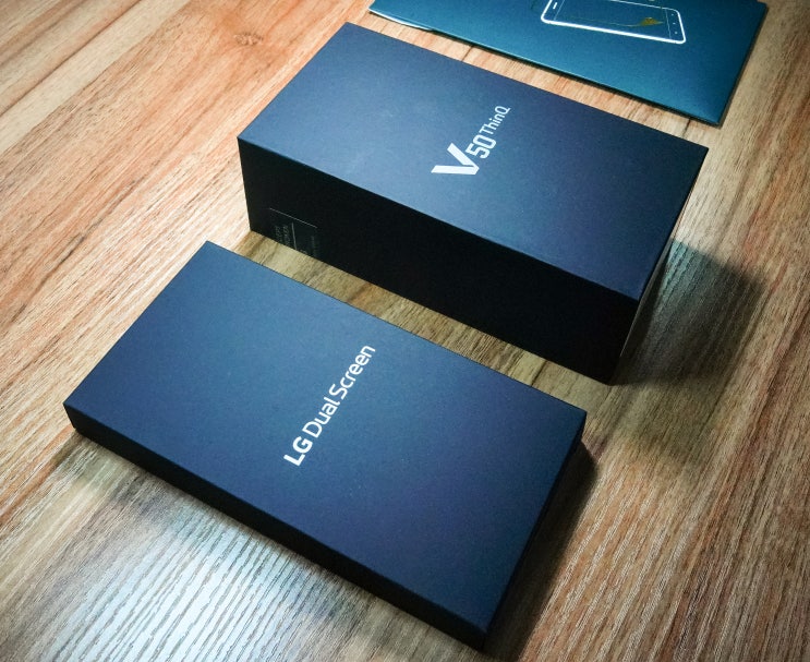  LG V50 ThinQ 개봉기 (실사용 후기 - 엘지가 제대로 만들었어요!)