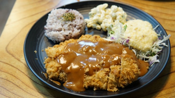  [은평구/응암동맛집] 배달맛집으로 유명한 가성비 좋은 용자돈돈까스!! (매장방문후기)