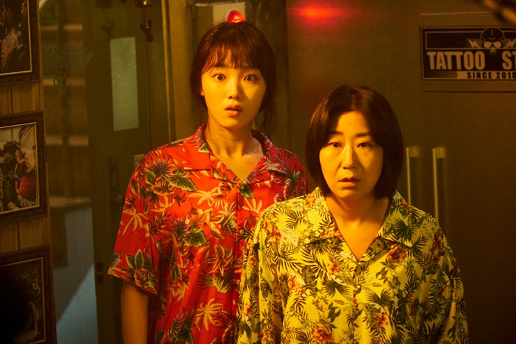  [뜨겁게 애정하는 이성경, 전참시로 다시 본 라미란의 꿀조합은 속편을 부른다. 핫 이슈를 소재로 할 수 있었던 건 신이 도운 타이밍일까? 어벤져스여 긴장하라] 걸캅스 (2018)