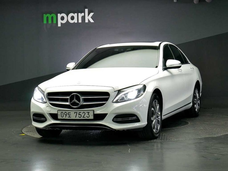  벤츠 C클래스 W205 C220 블루텍 아방가르드 / 2014년식 / 0km / 오토 / 디젤 / 756283413