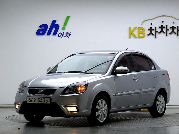  기아 프라이드신형 4DR 1.6 CVVT / 2011년식 / 91,433km / 오토 / 가솔린 / 606233958